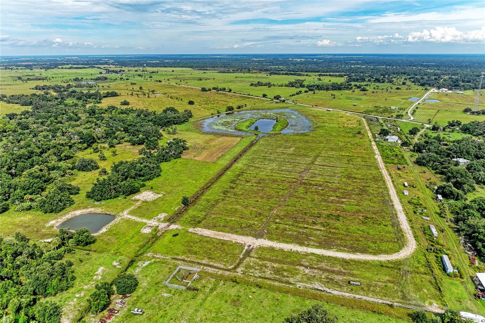 Coker Gully Rd Property Photo 18