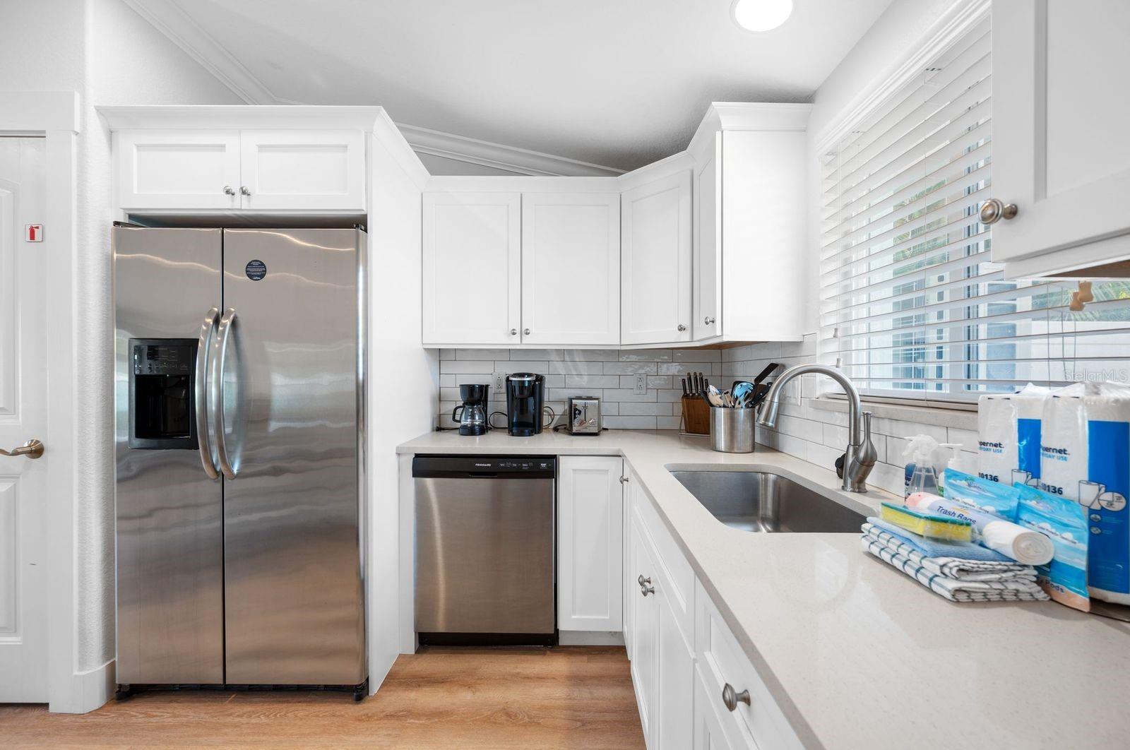 3007 Avenue E #b Property Photo 14