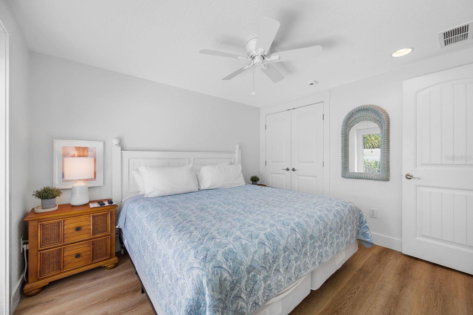 3007 Avenue E #b Property Photo 20
