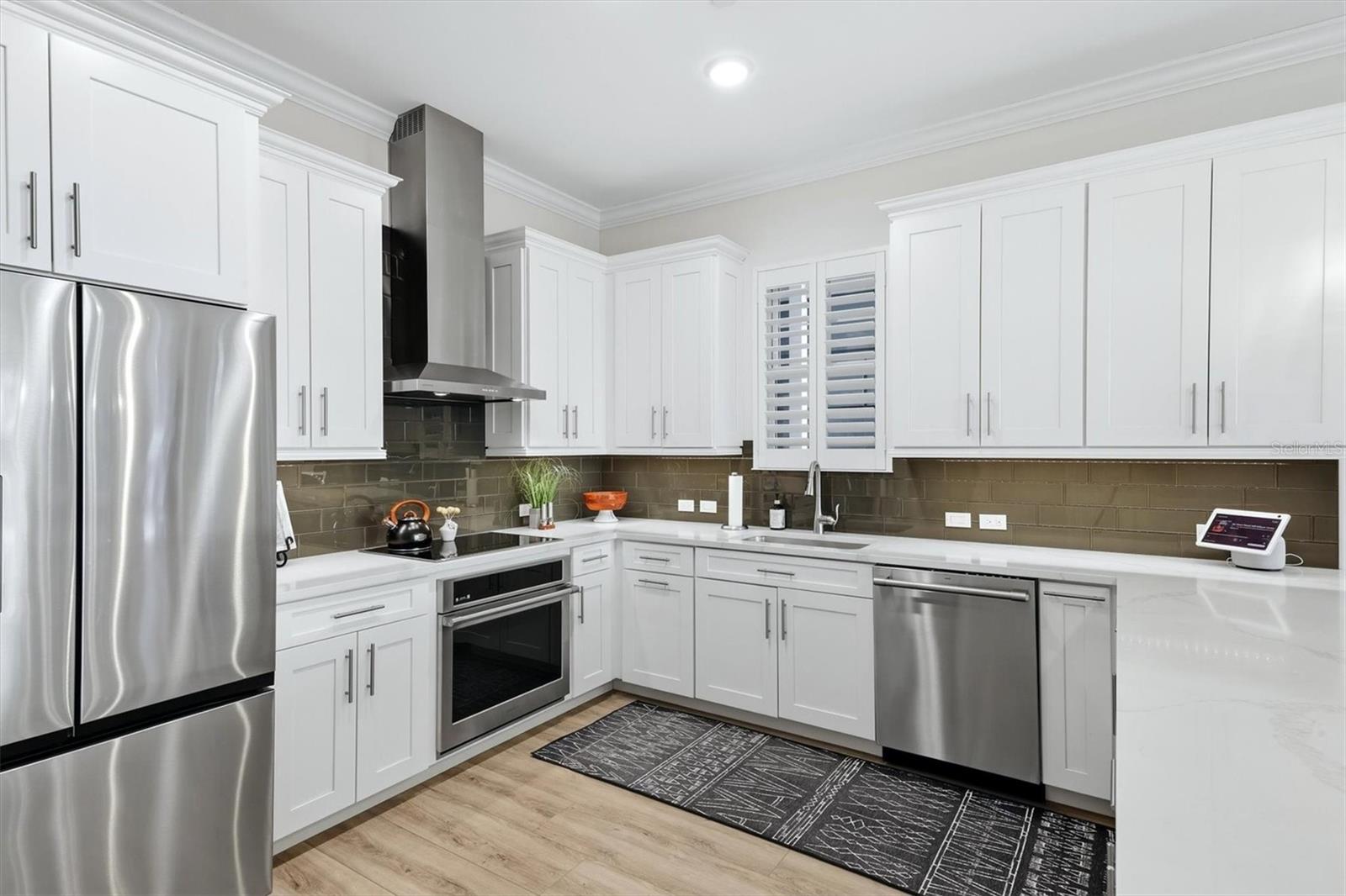 507 Tamiami Trl N #201 Property Photo 24