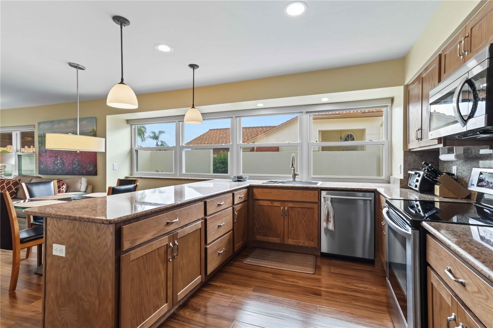 4712 Peridia Blvd E Property Photo 20