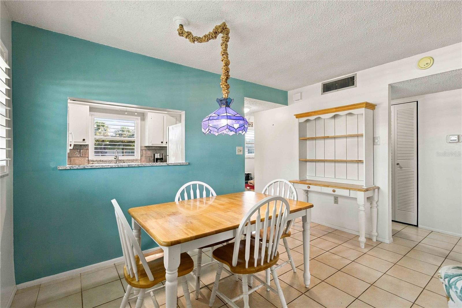 304 47th Avenue Dr W #313 Property Photo 12