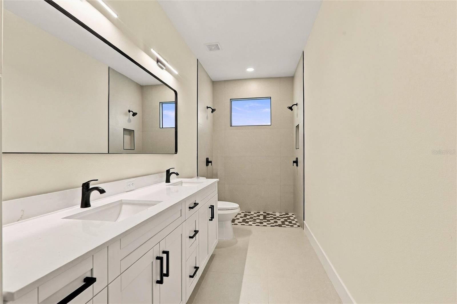 2235 Nabble Ln Property Photo 14