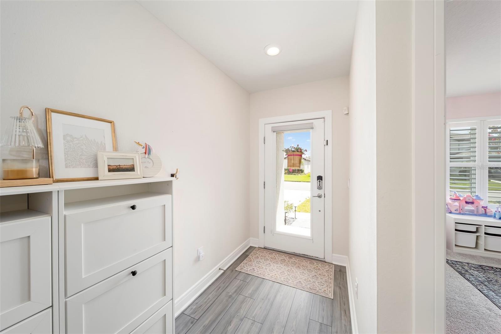 8522 Abalone Loop Property Photo 4
