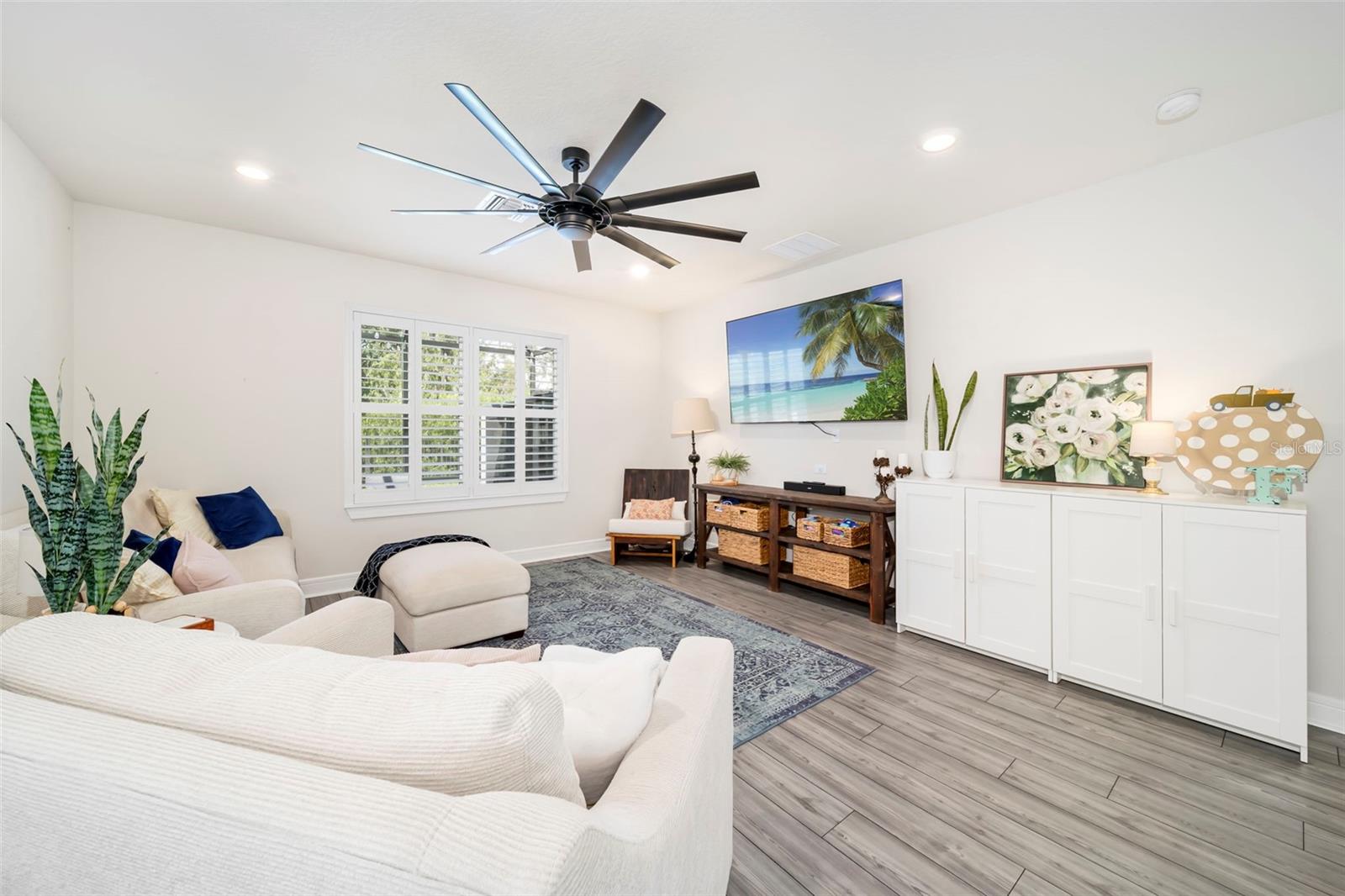 8522 Abalone Loop Property Photo 15