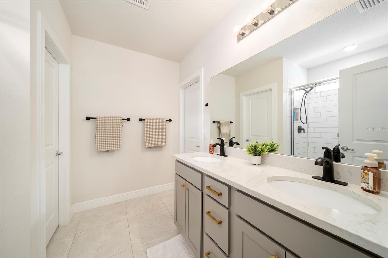 8522 Abalone Loop Property Photo 20