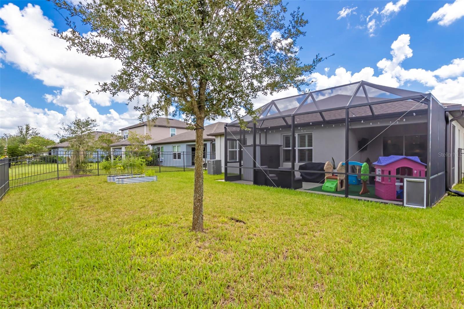 8522 Abalone Loop Property Photo 37