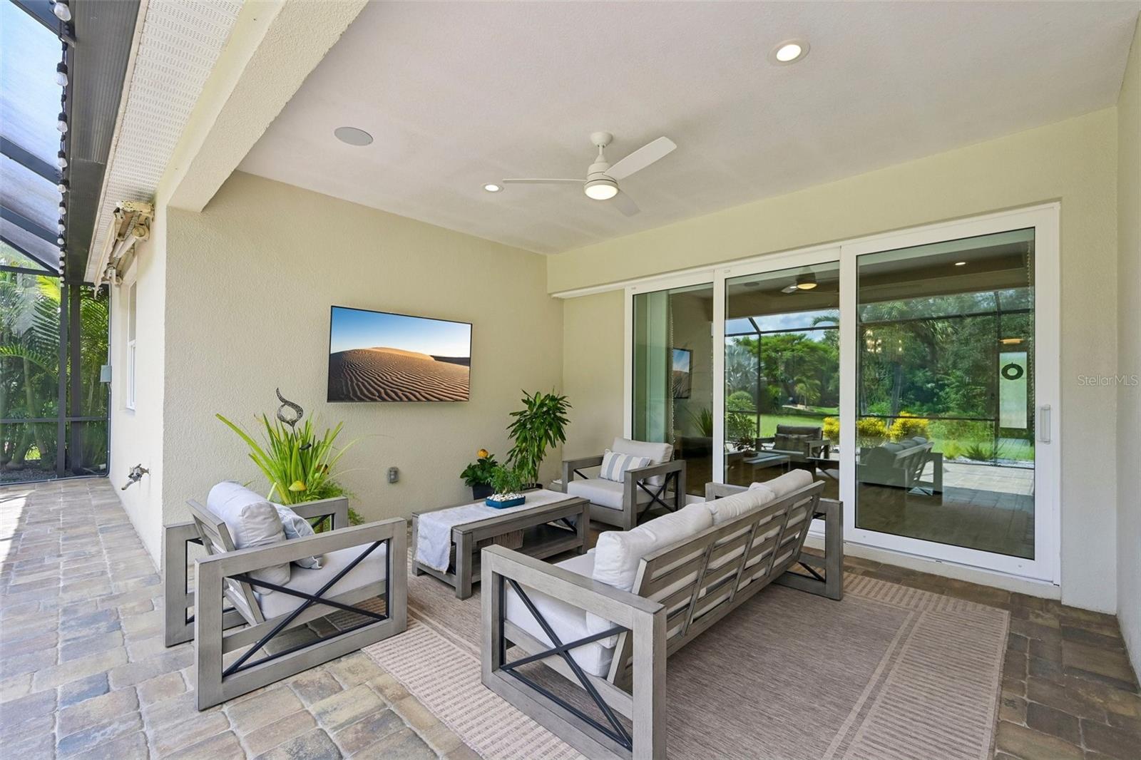 825 Himalayan Run Property Photo 15