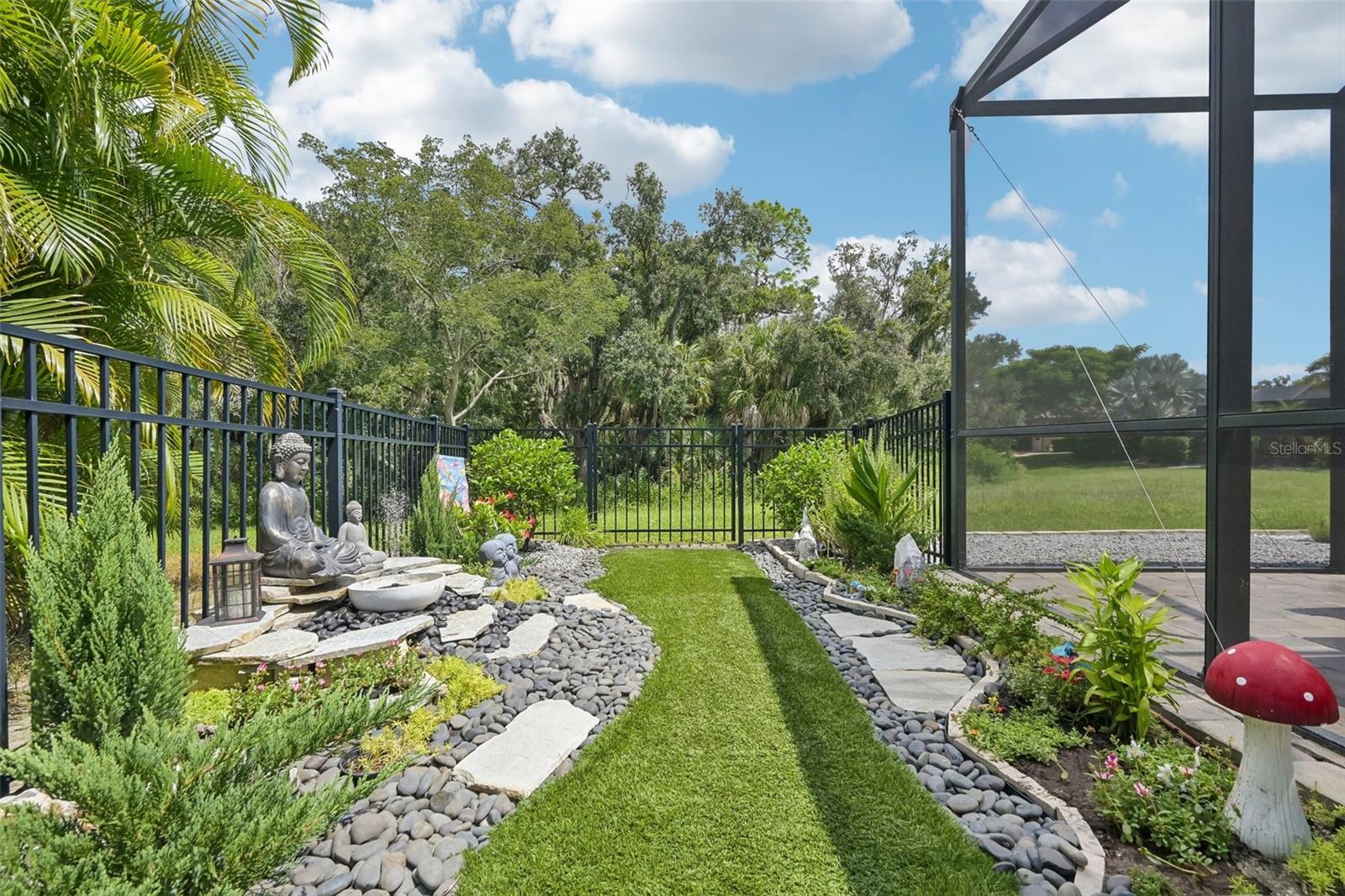 825 Himalayan Run Property Photo 42