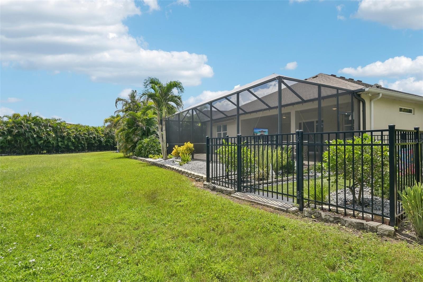 825 Himalayan Run Property Photo 46