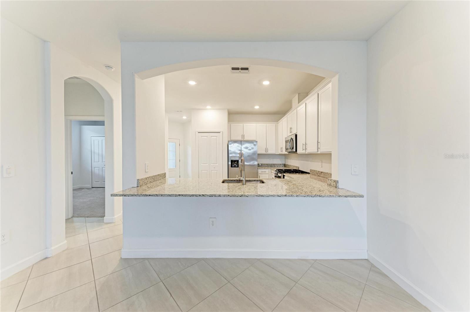 5314 White Sand Cv Property Photo 3
