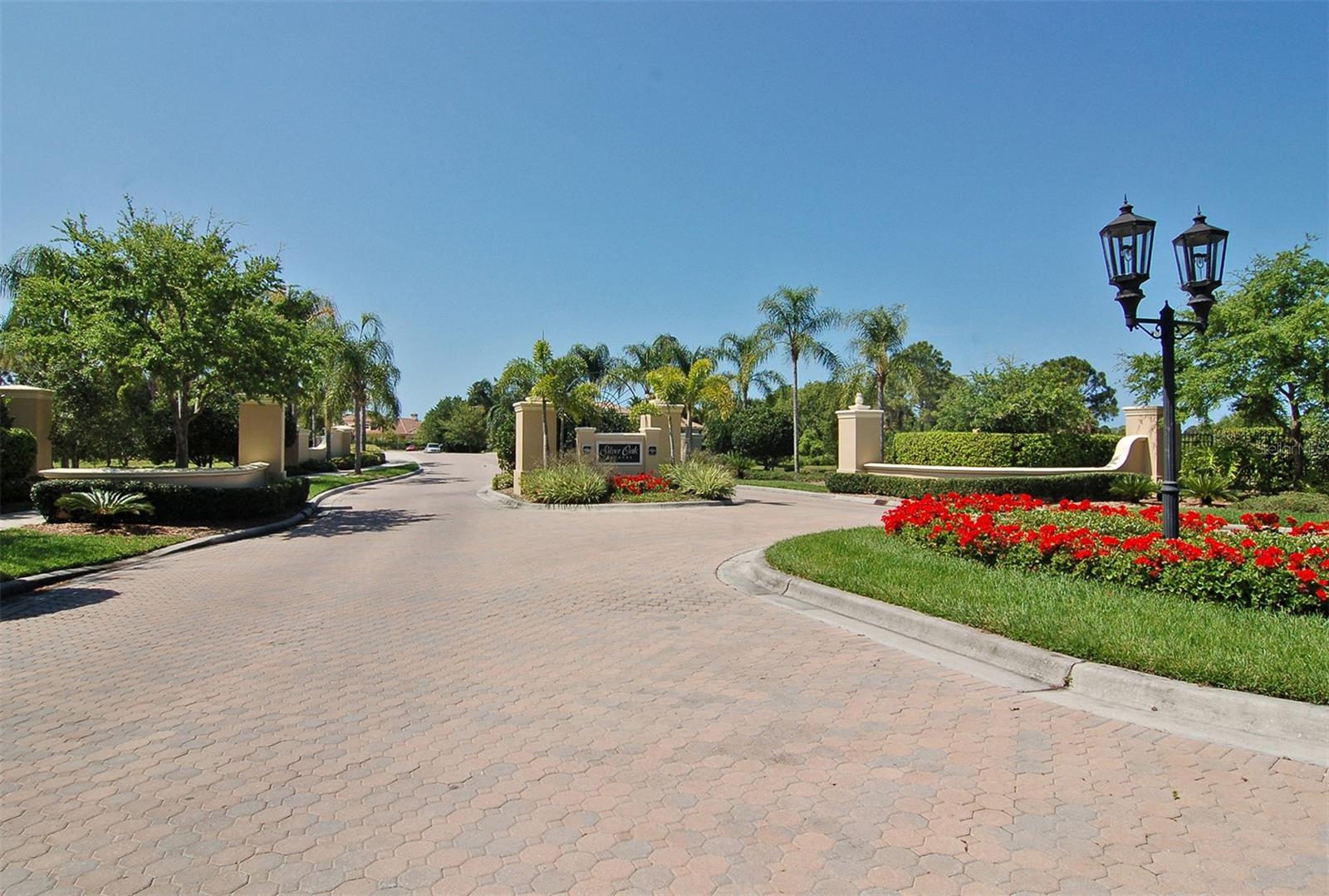 8866 Bloomfield Blvd Property Photo 87