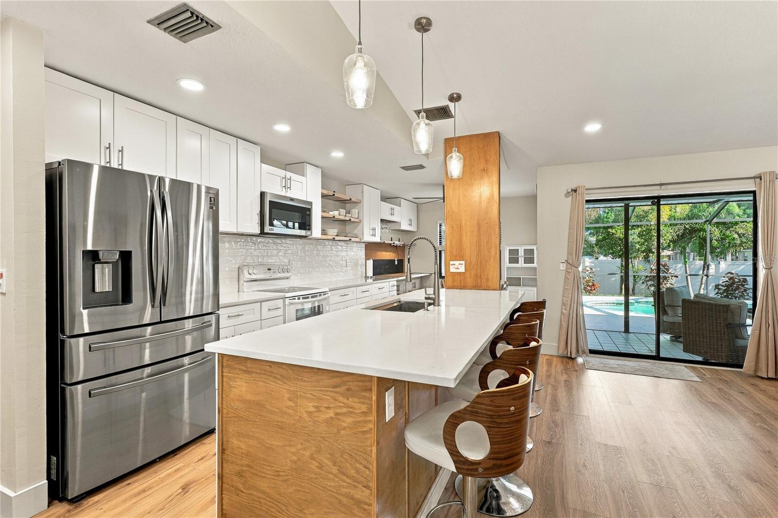 410 72nd St Nw Property Photo 11