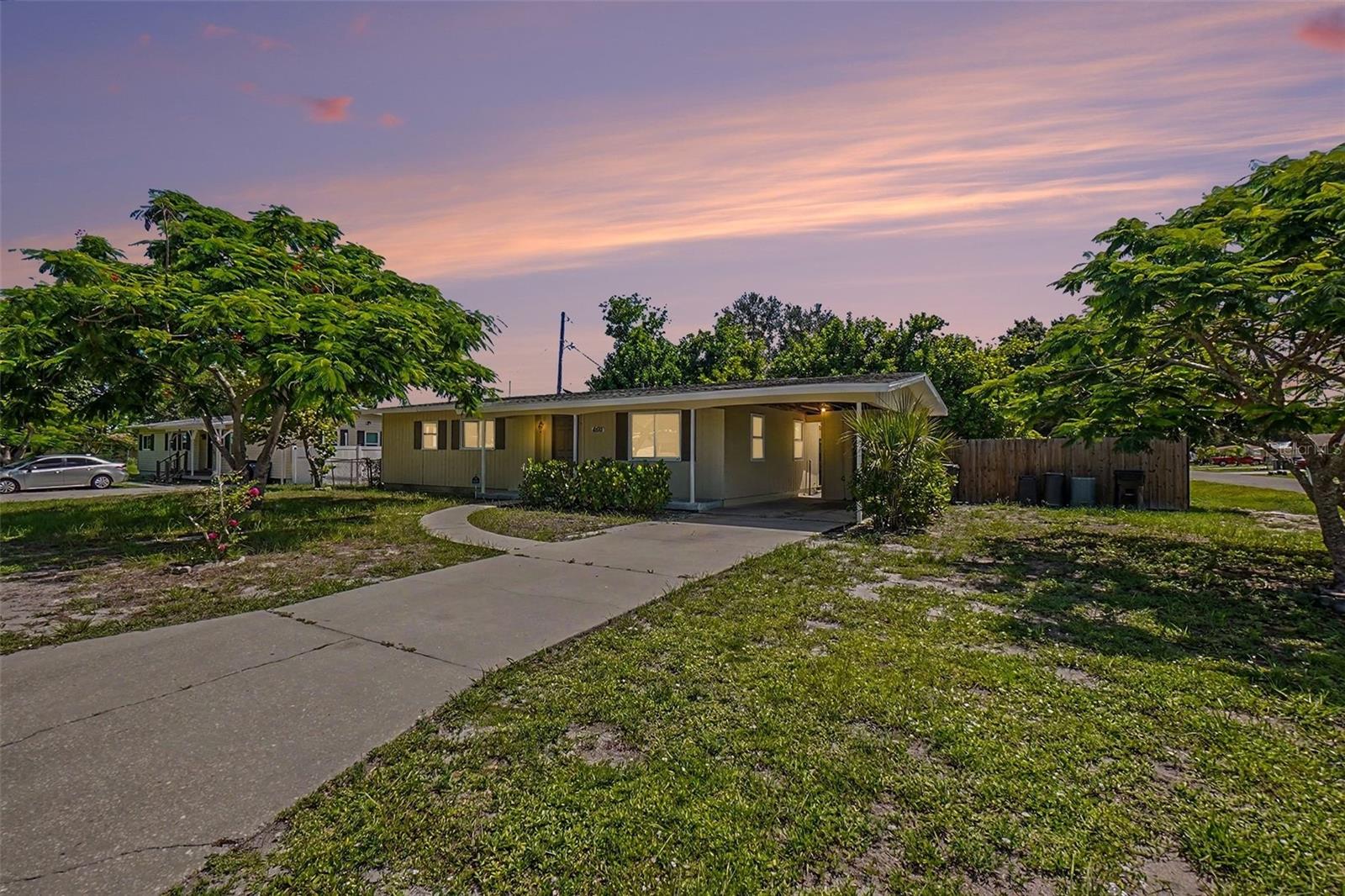 6515 3RD STREET CT W Property Photo 1