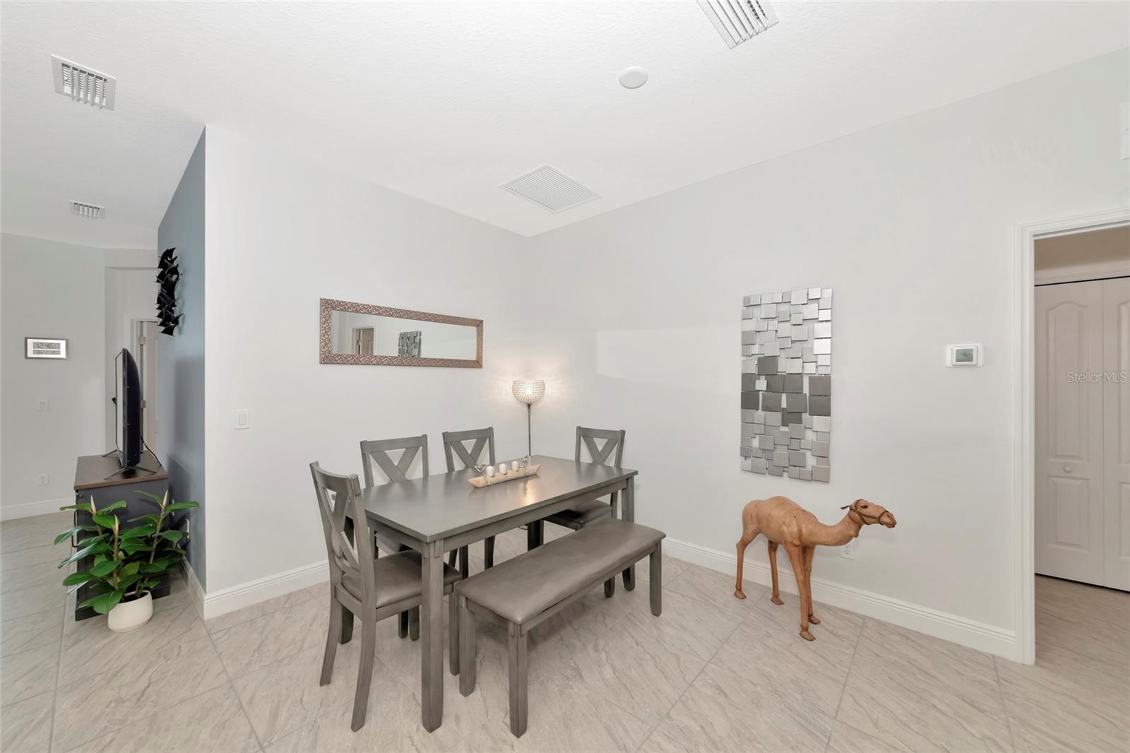 4715 Canoe Creek Ave Property Photo 8