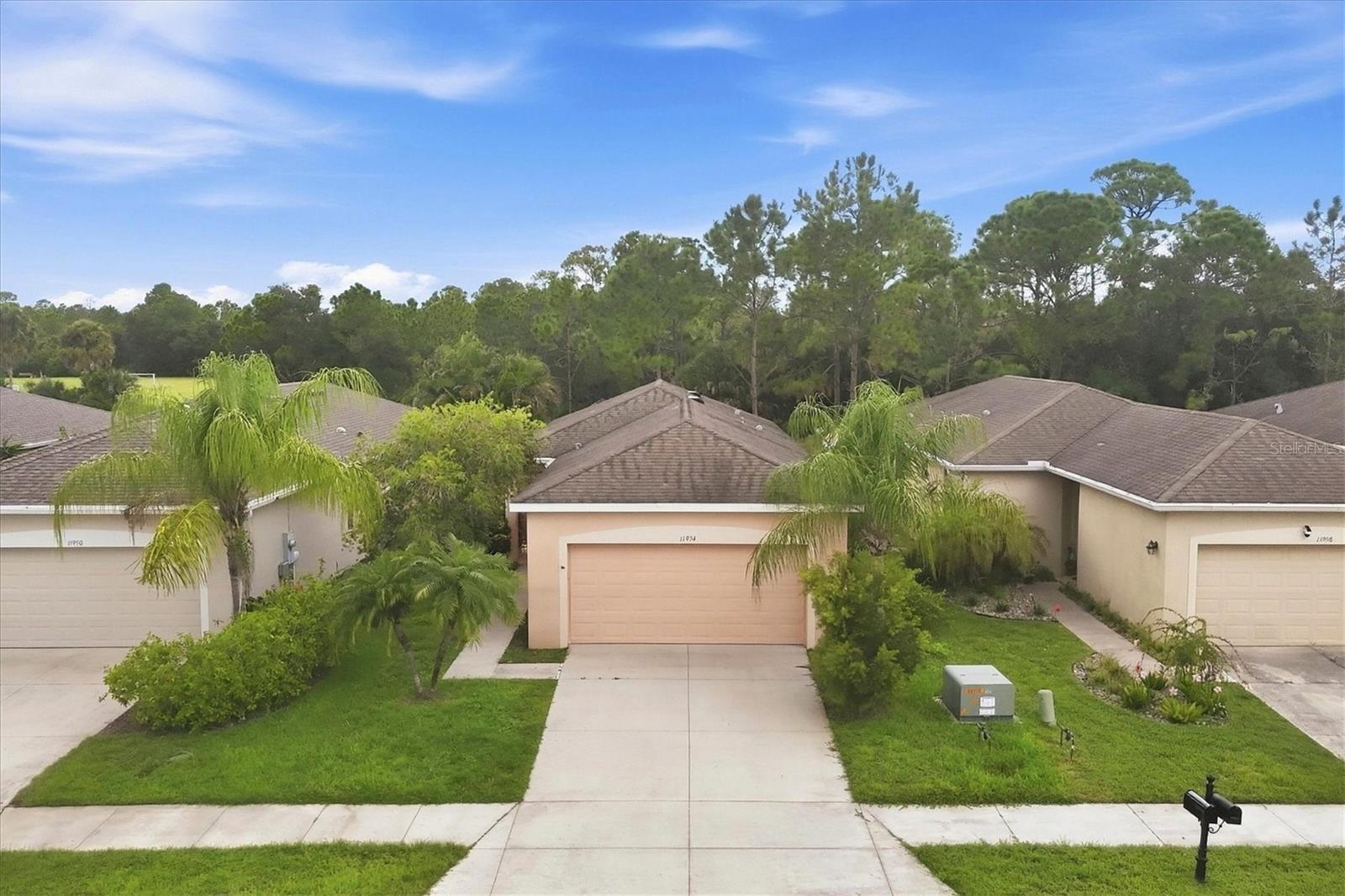 11954 Tempest Harbor Loop Property Photo 7