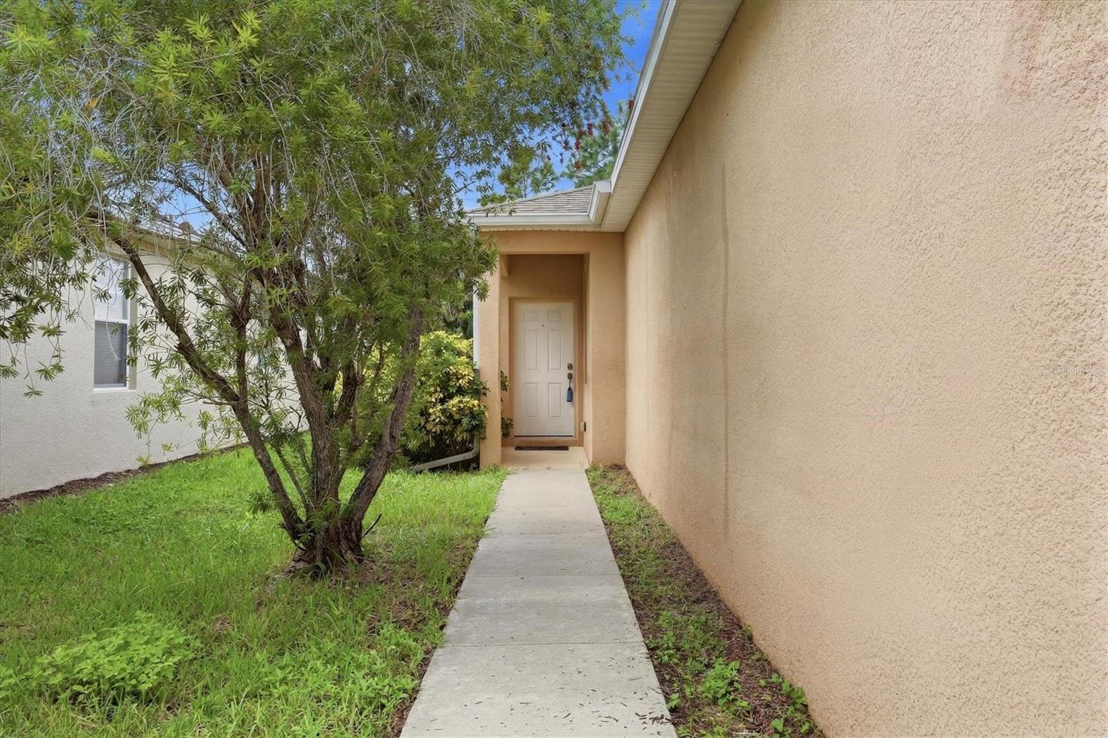 11954 Tempest Harbor Loop Property Photo 8