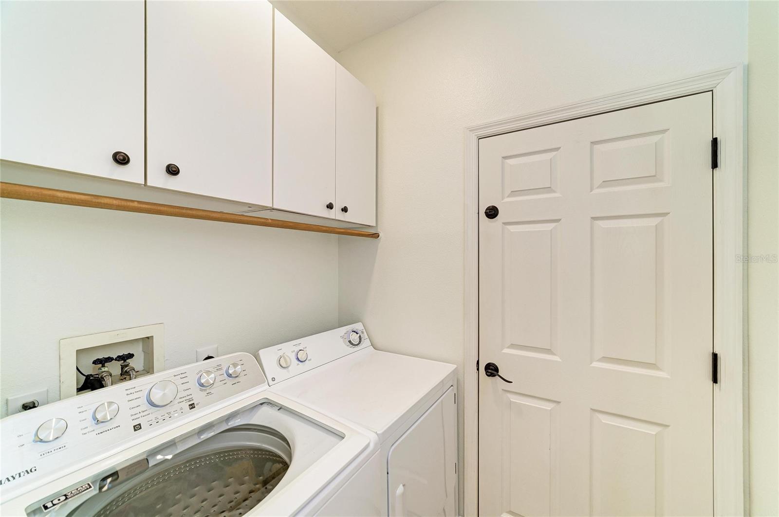 12105 Beeflower Dr Property Photo 27