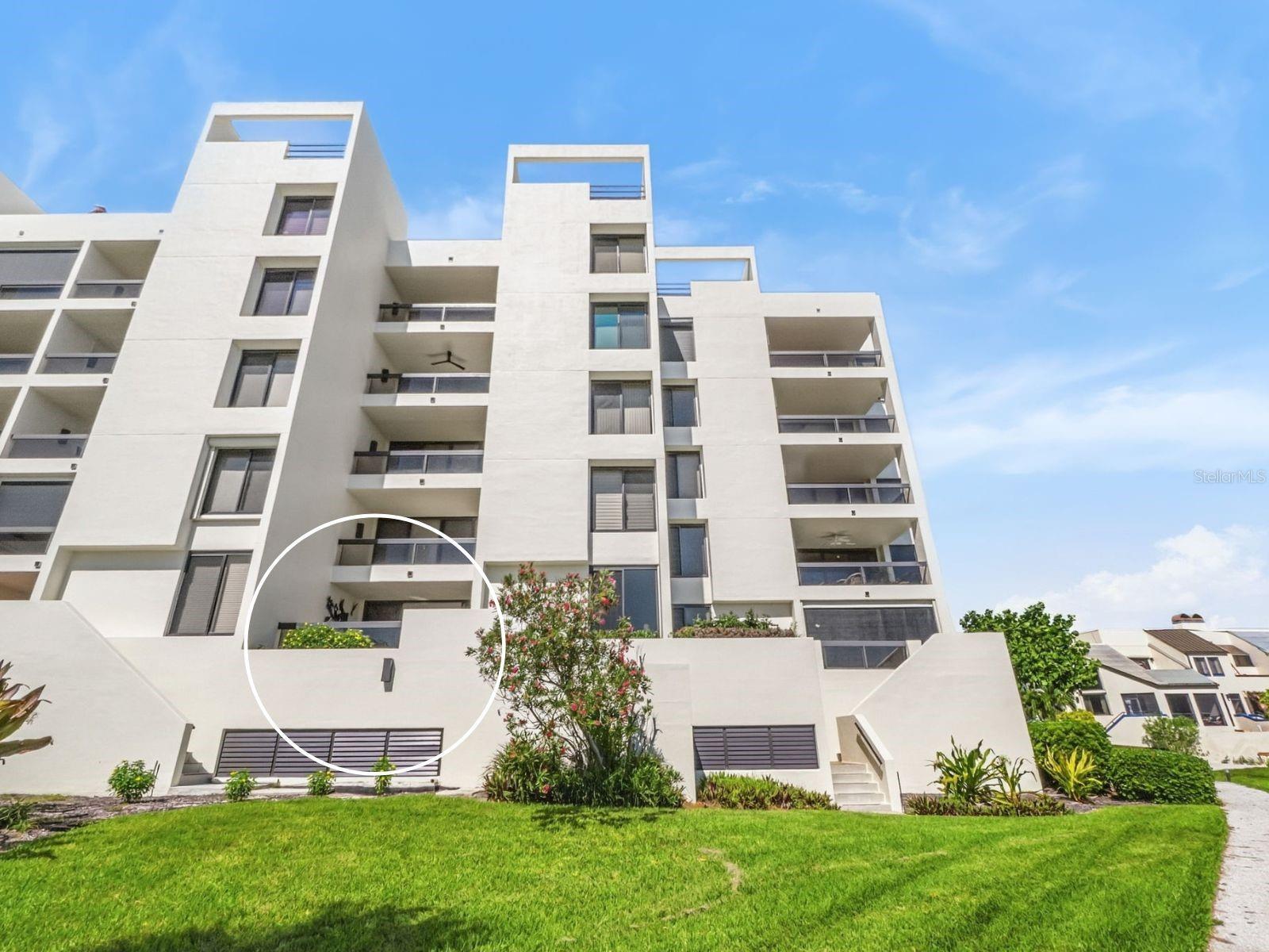 1932 Harbourside Dr #214 Property Photo 19