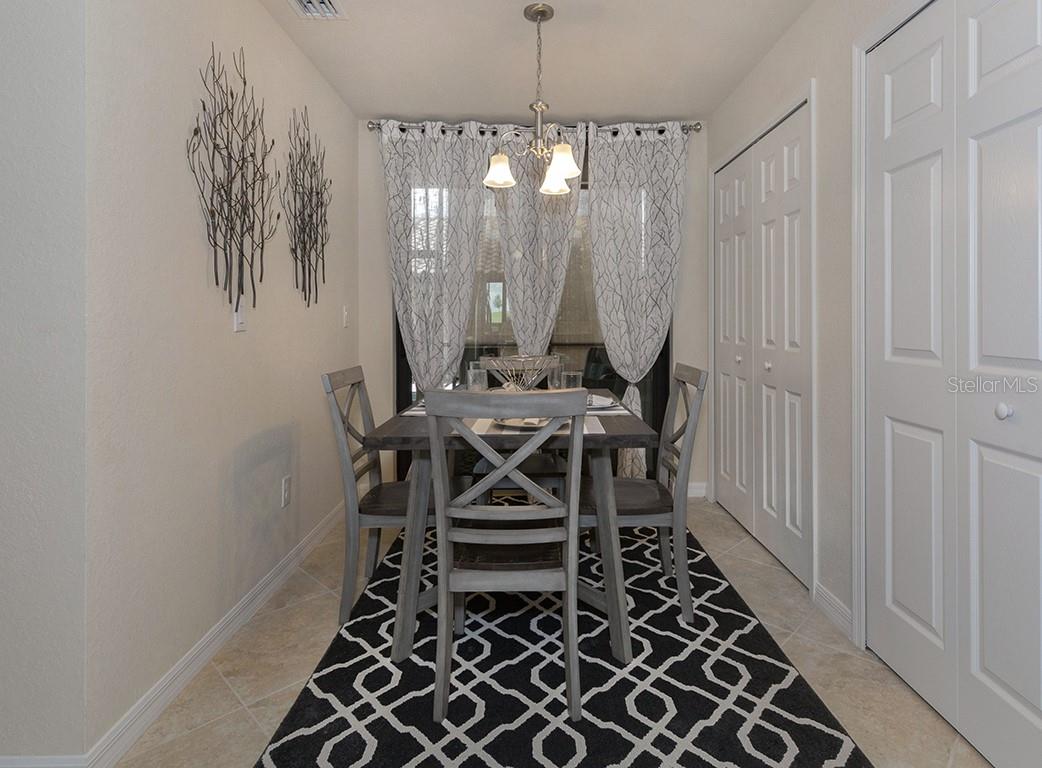 5528 Palmer Cir #105 Property Photo 18