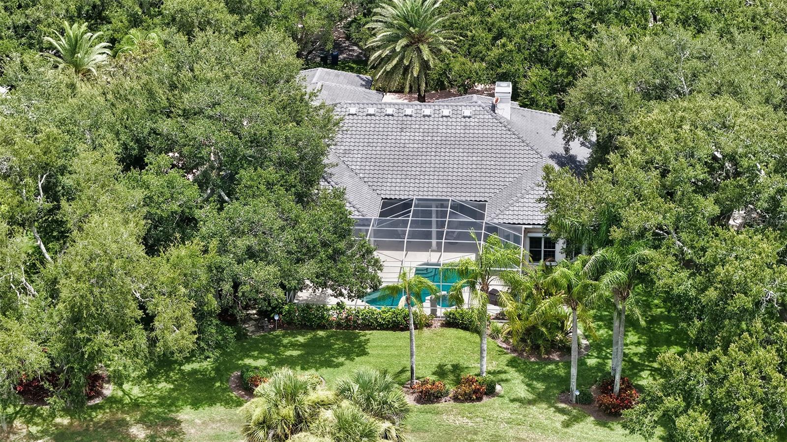 402 Macewen Dr Property Photo 26