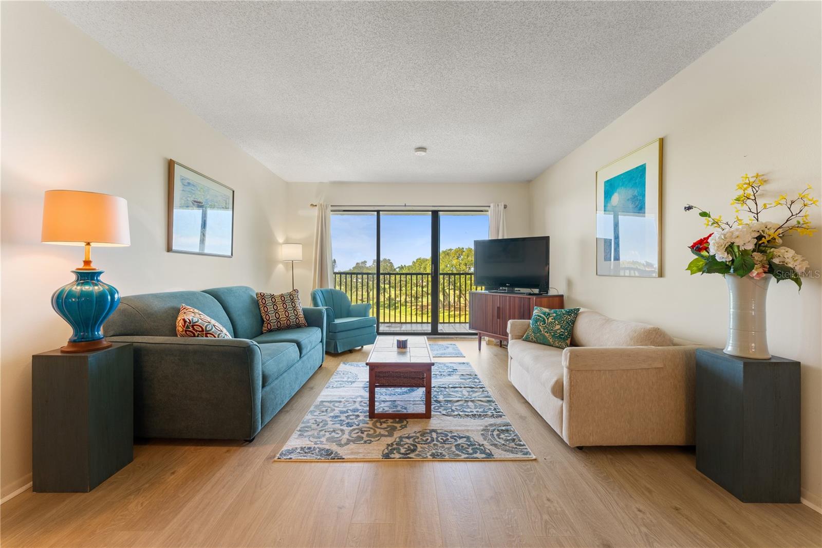4119 61st Avenue Ter W #404 Property Photo 3