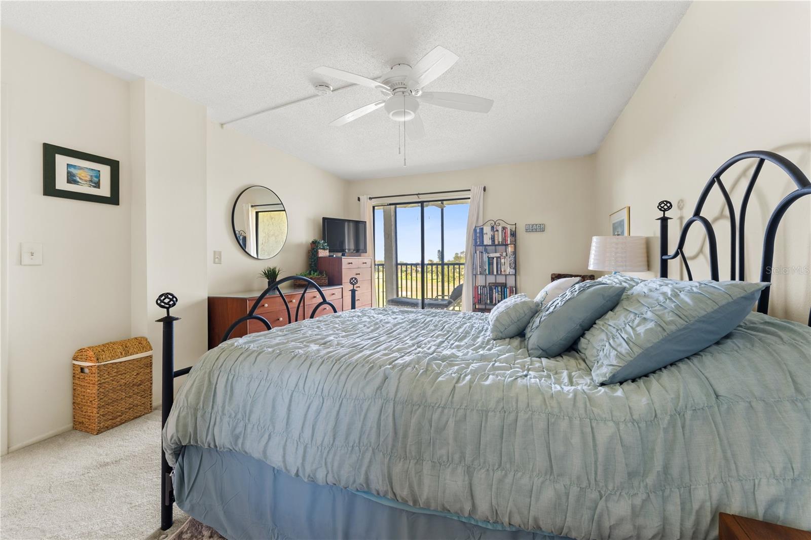 4119 61st Avenue Ter W #404 Property Photo 11