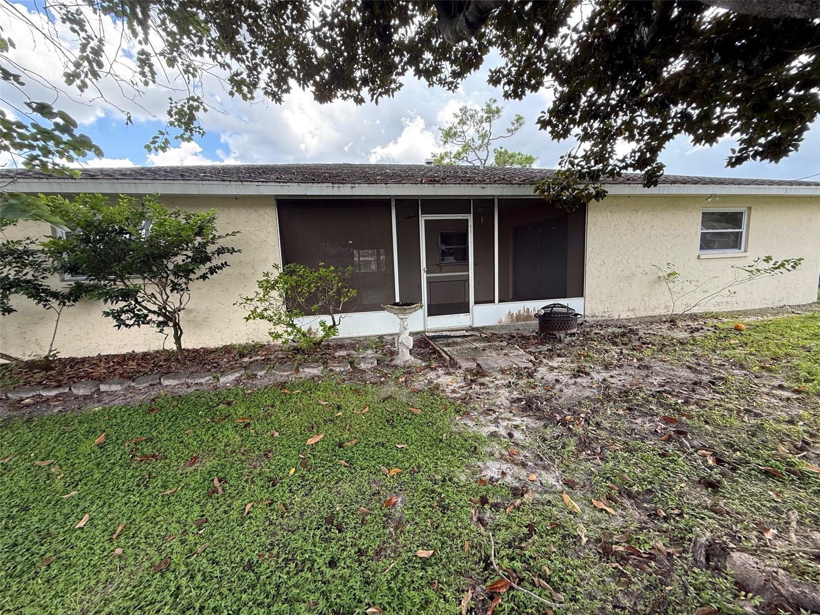 5109 Medalist Rd Property Photo 17