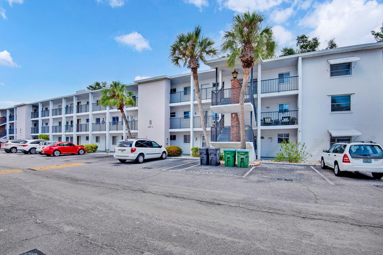 5853 PALM LN #B7