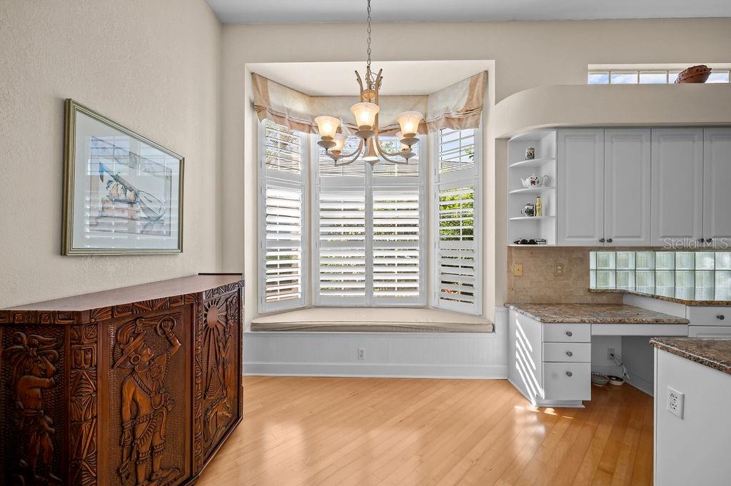 7117 Victoria Cir Property Photo 9