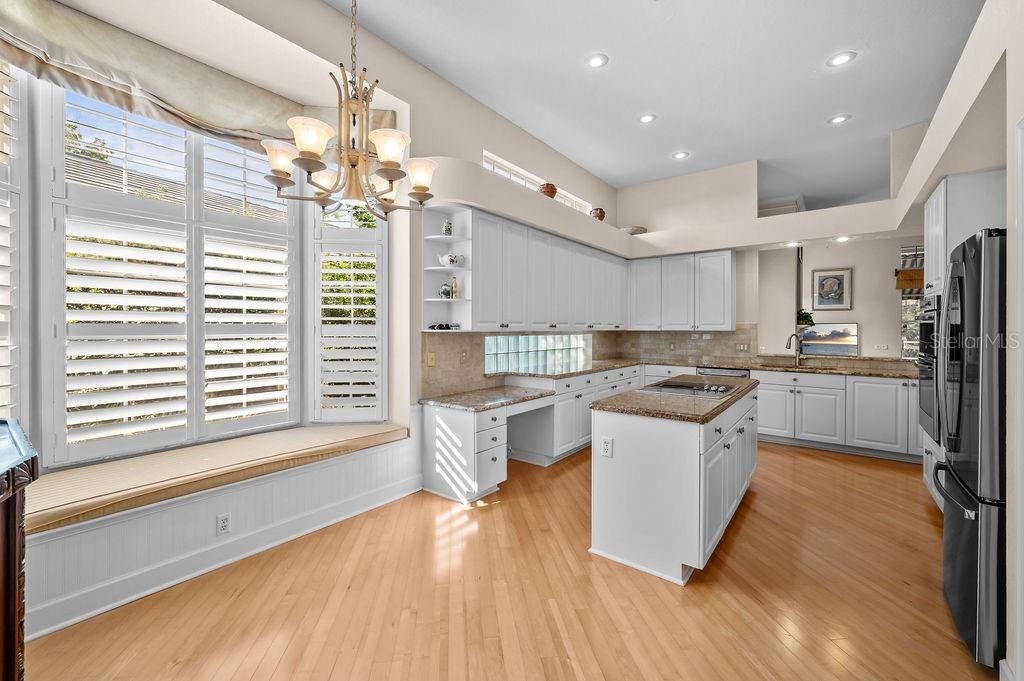 7117 Victoria Cir Property Photo 10
