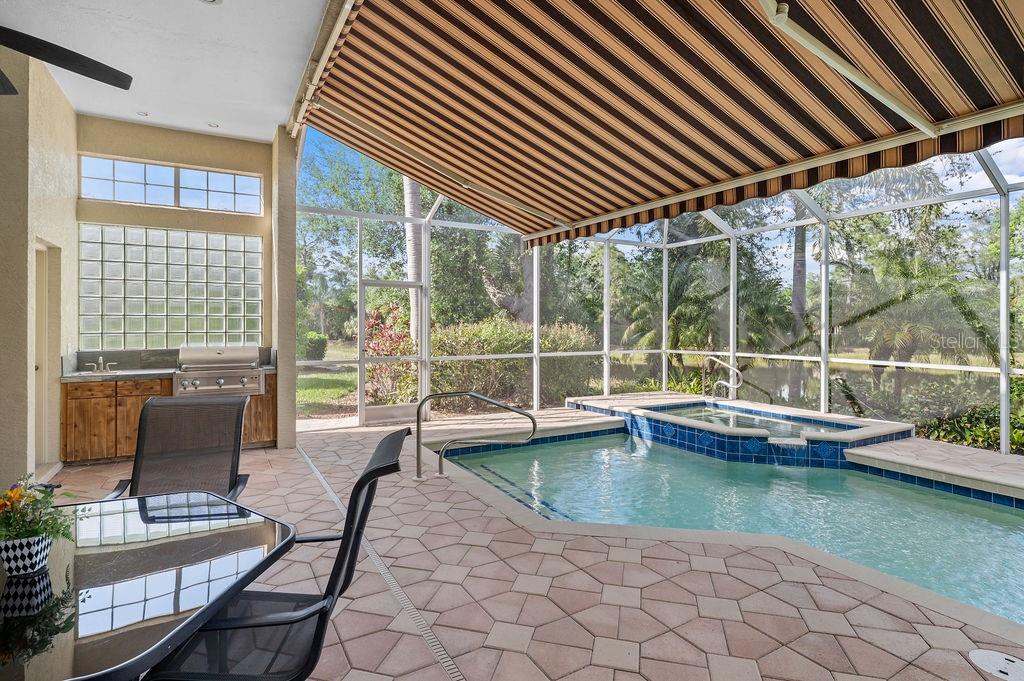 7117 Victoria Cir Property Photo 28