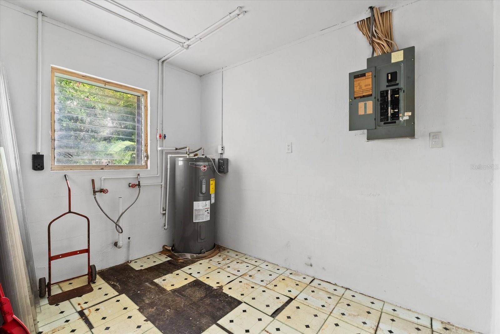 4986 Buchanan Pl Property Photo 23