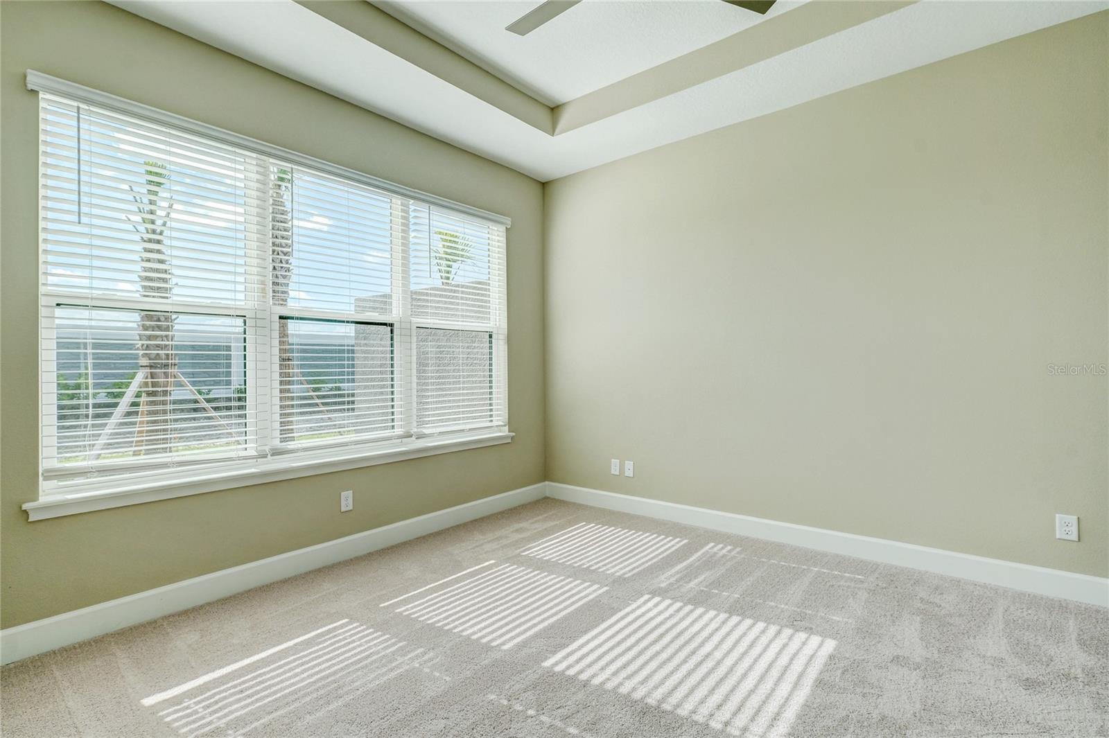 6094 Mesa Gln Property Photo 14