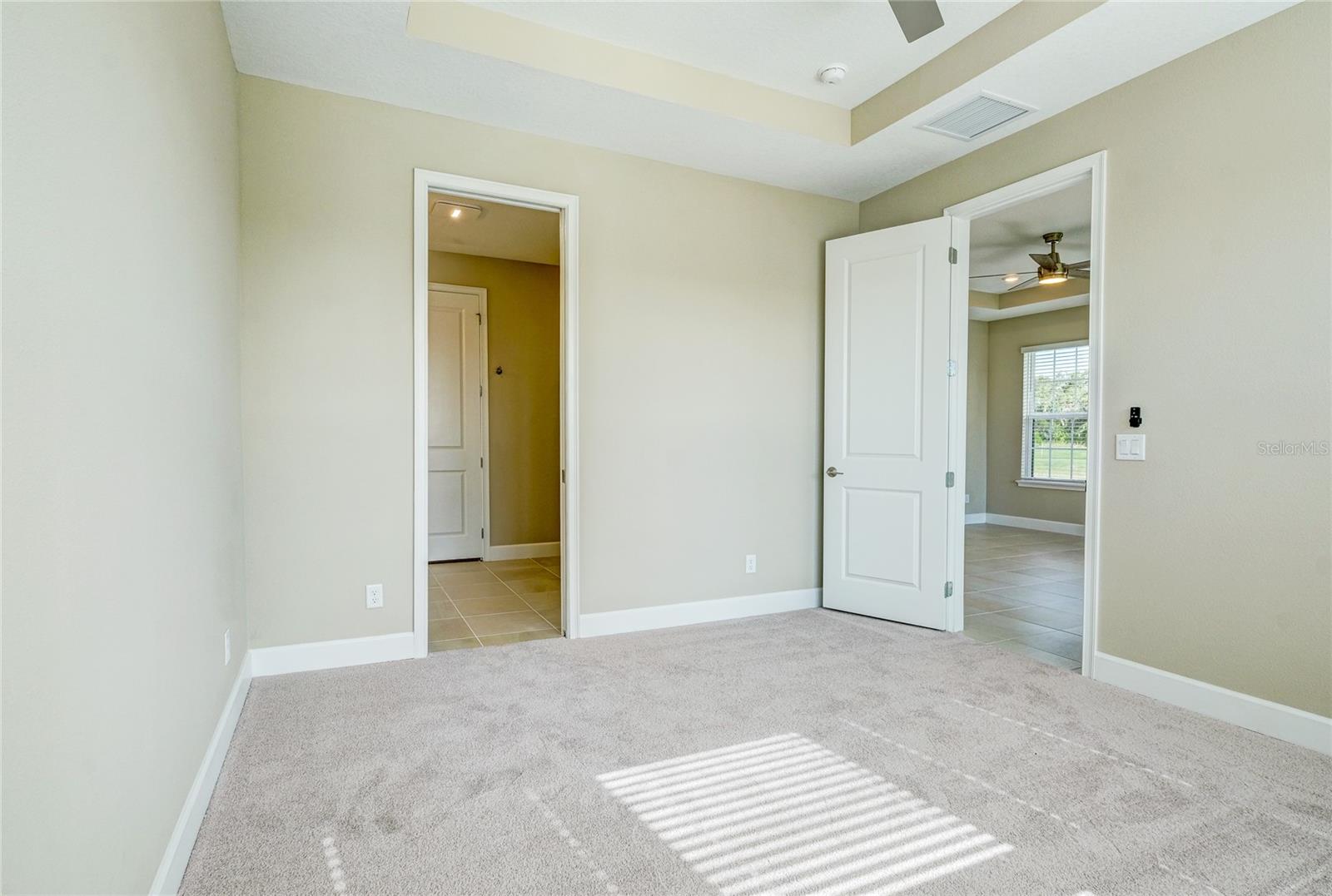 6094 Mesa Gln Property Photo 15