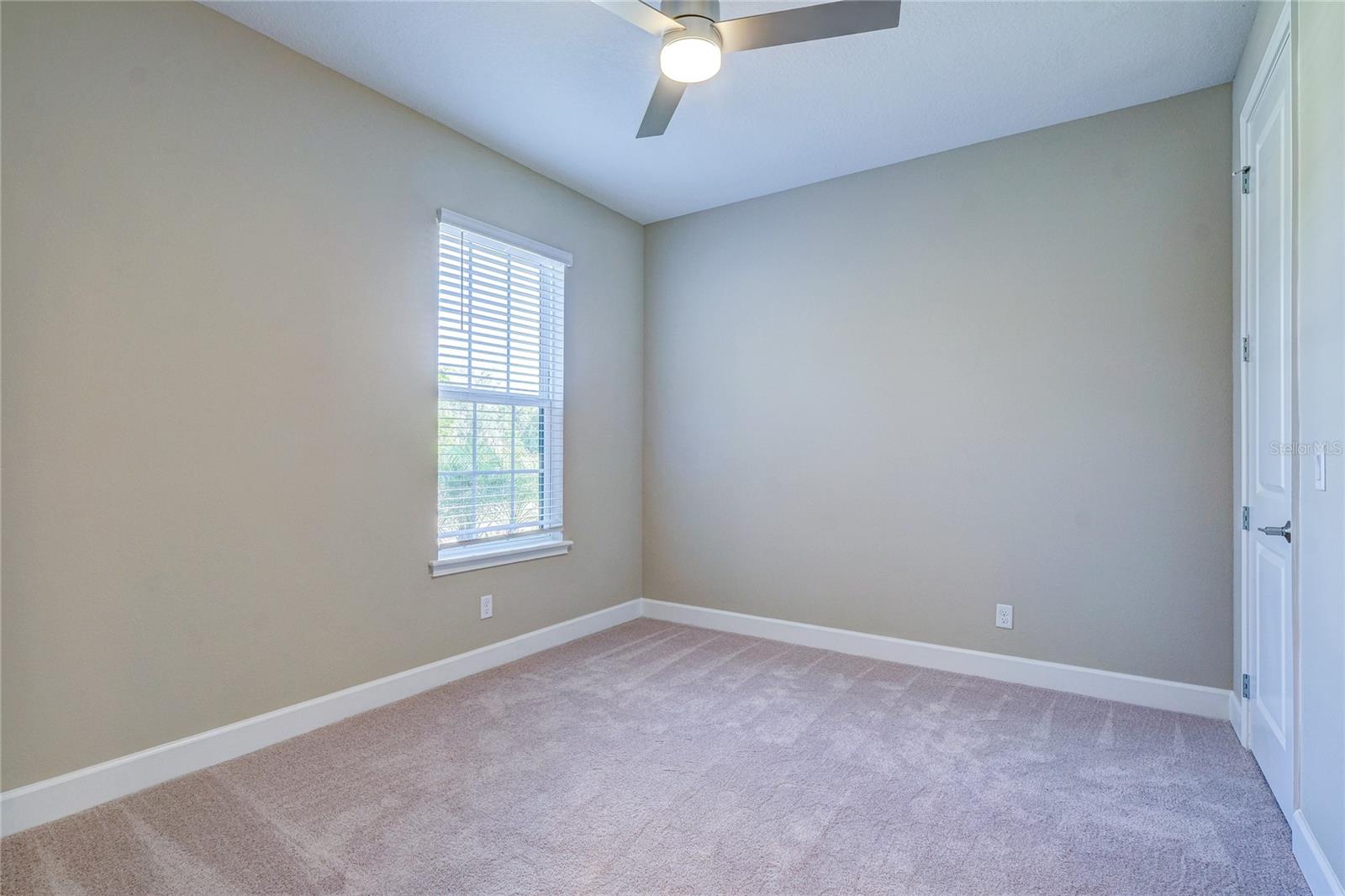 6094 Mesa Gln Property Photo 19