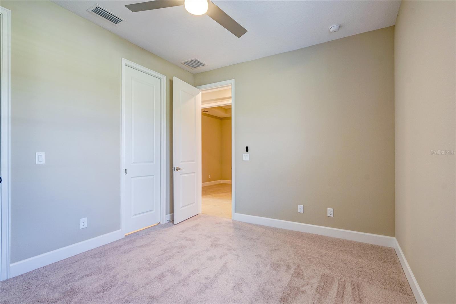 6094 Mesa Gln Property Photo 20