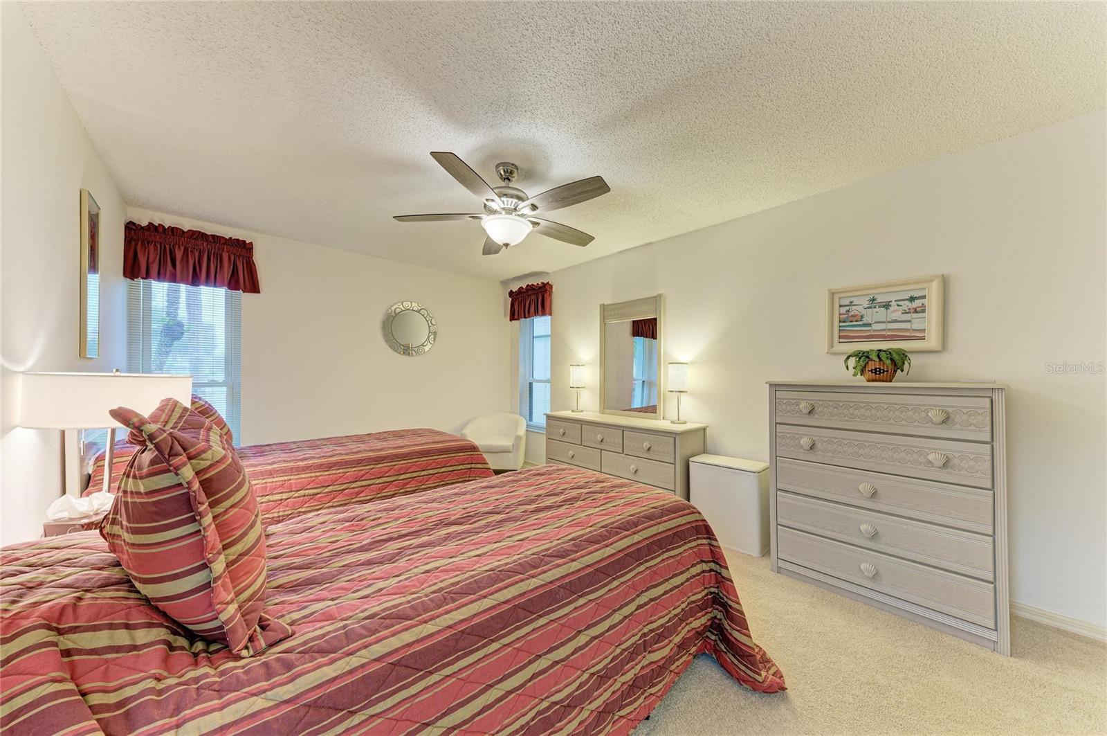 3952 Wilshire Cir E #166 Property Photo 31