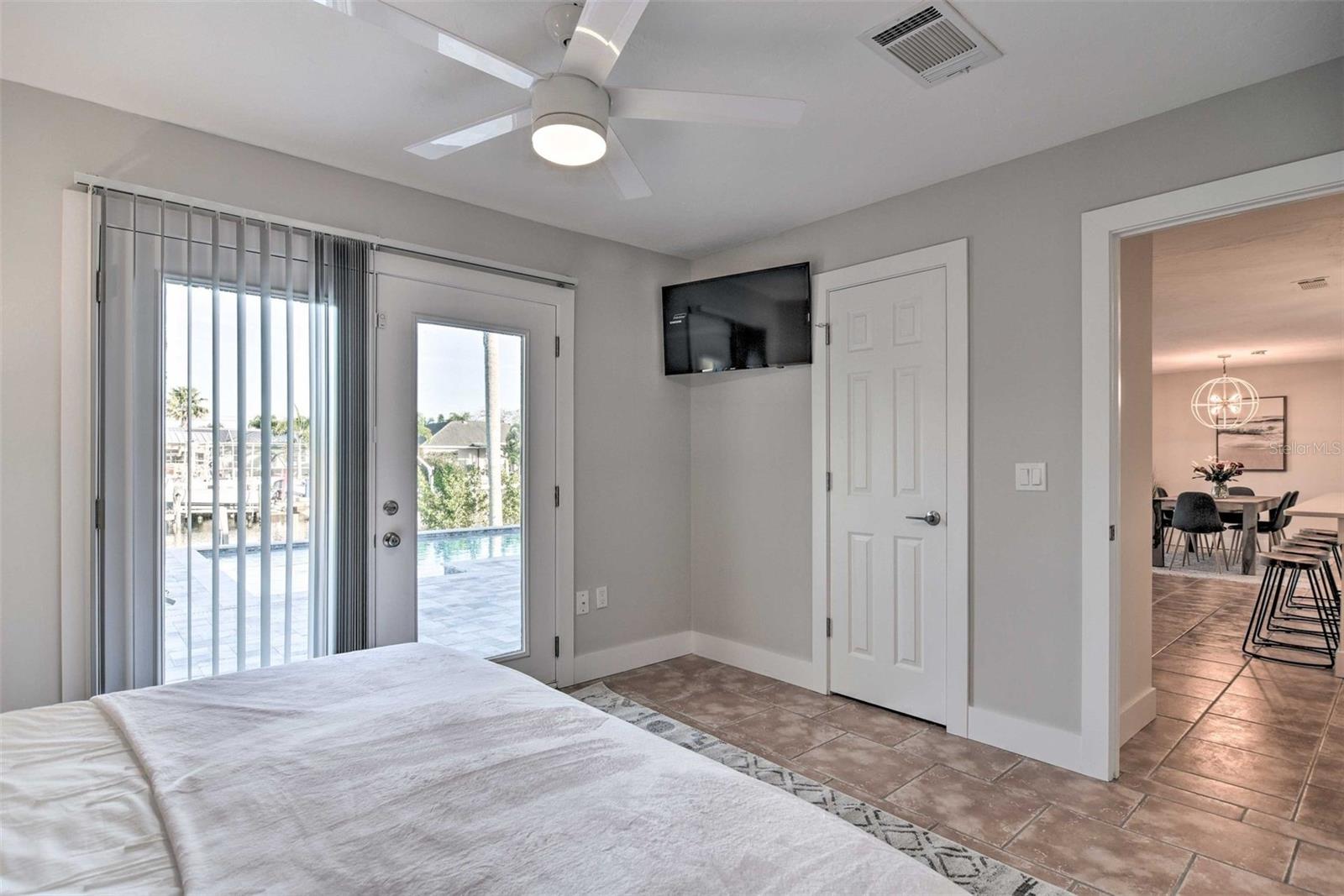 4107 Coconut Ter Property Photo 18