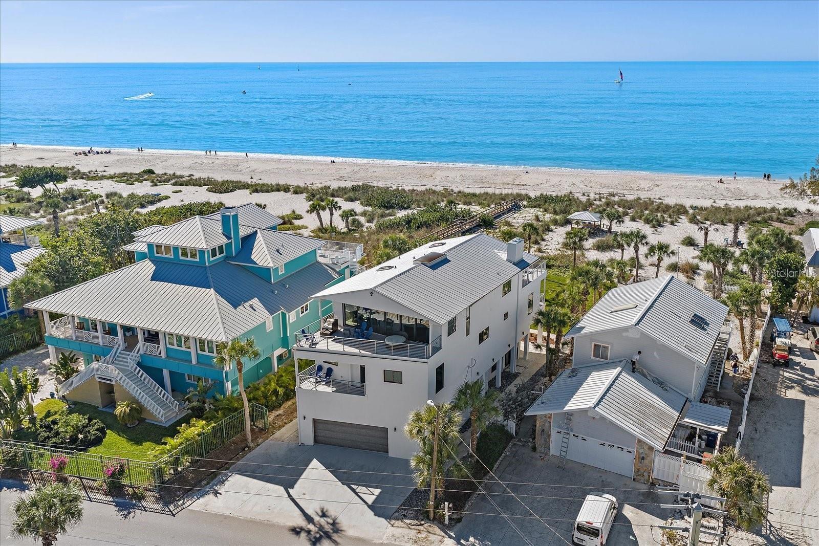 412 S Casey Key Rd Property Photo 1