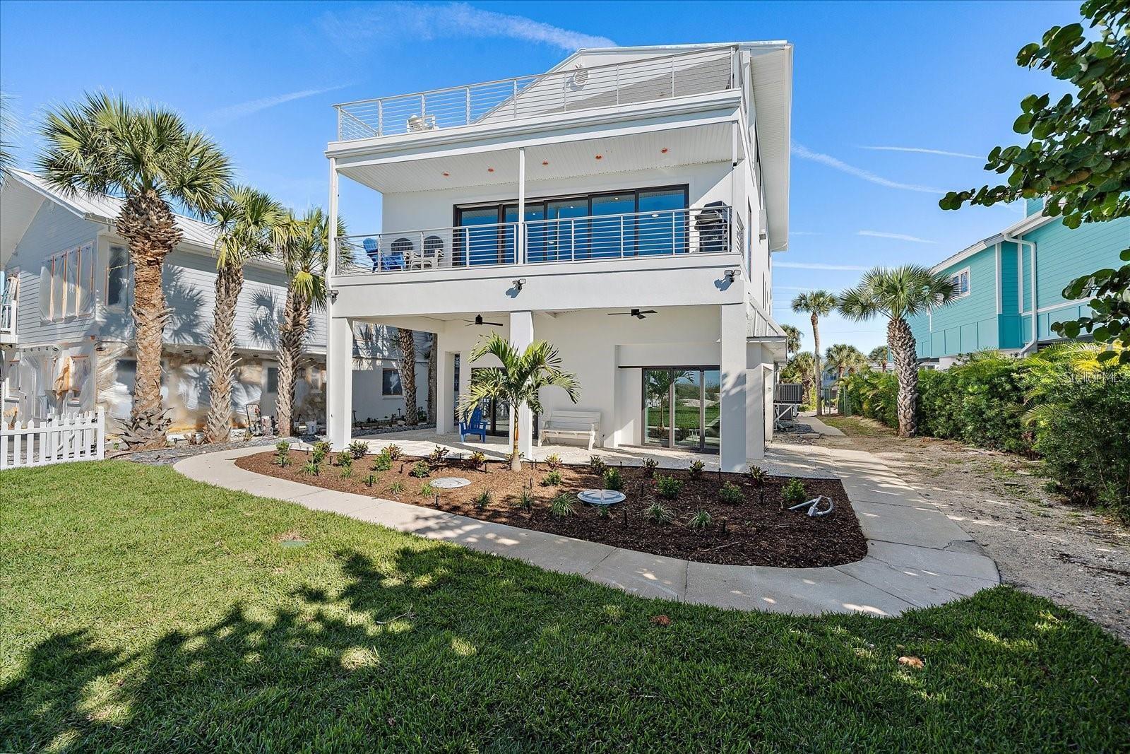 412 S Casey Key Rd Property Photo 3