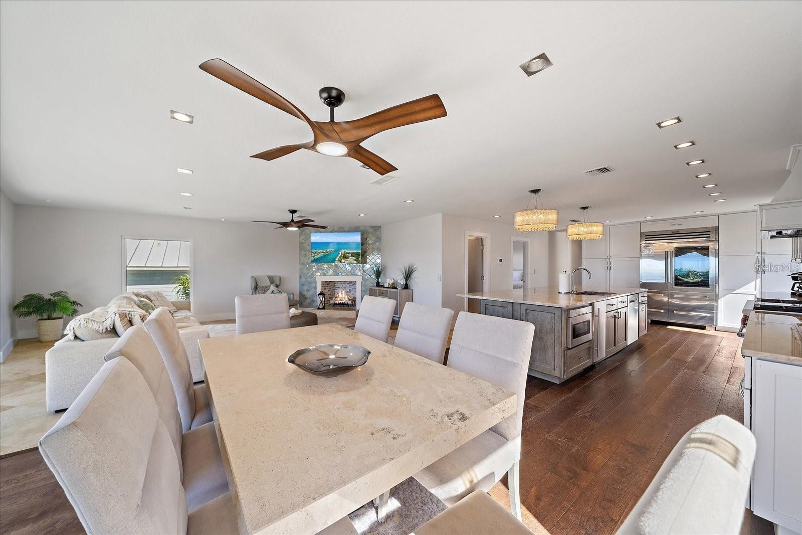 412 S Casey Key Rd Property Photo 11