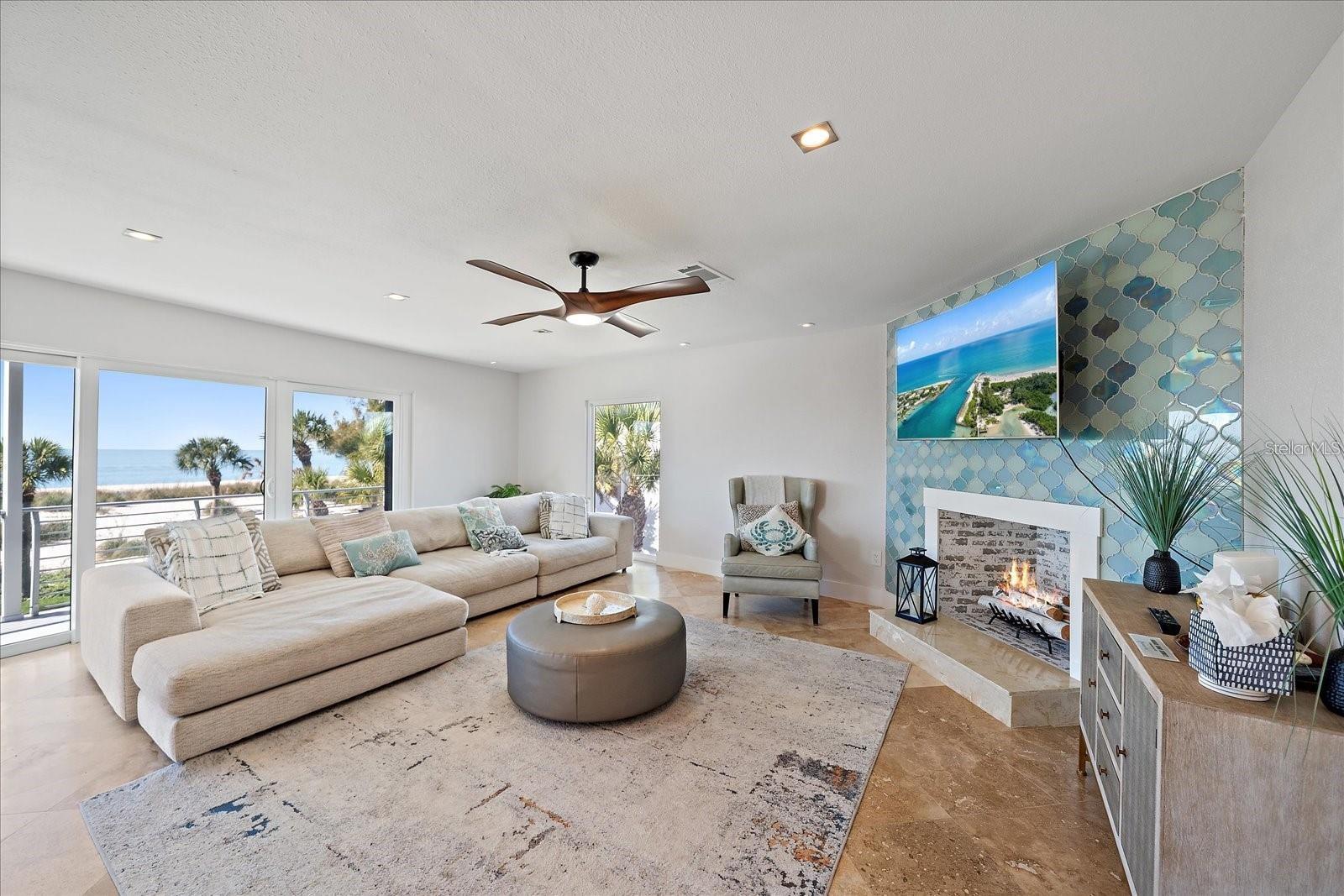 412 S Casey Key Rd Property Photo 16