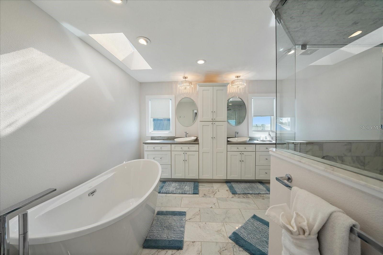 412 S Casey Key Rd Property Photo 37