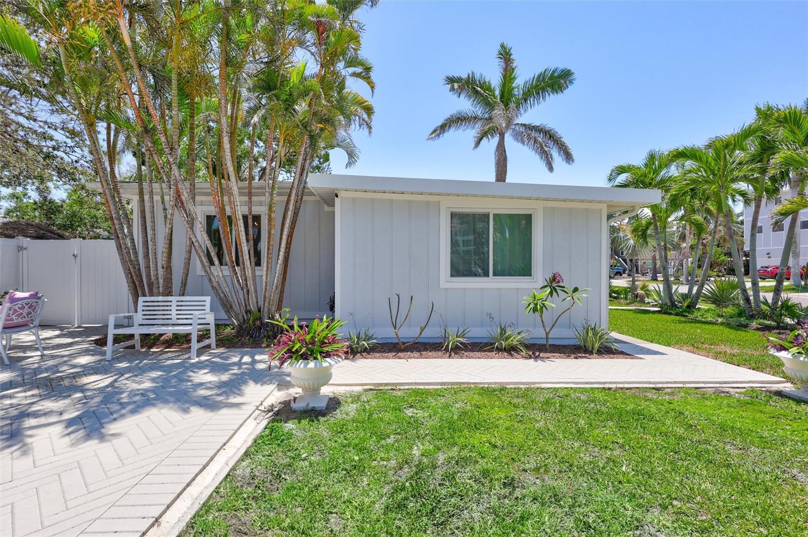 643 Calle Del Otono Property Photo 5
