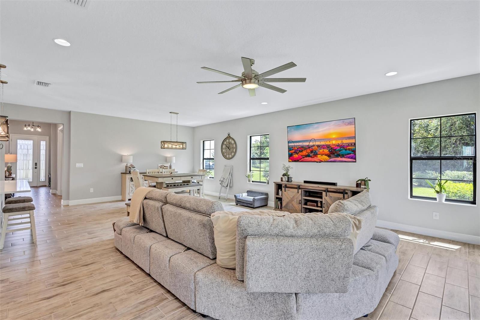 12717 Oak Hill Way Property Photo 17