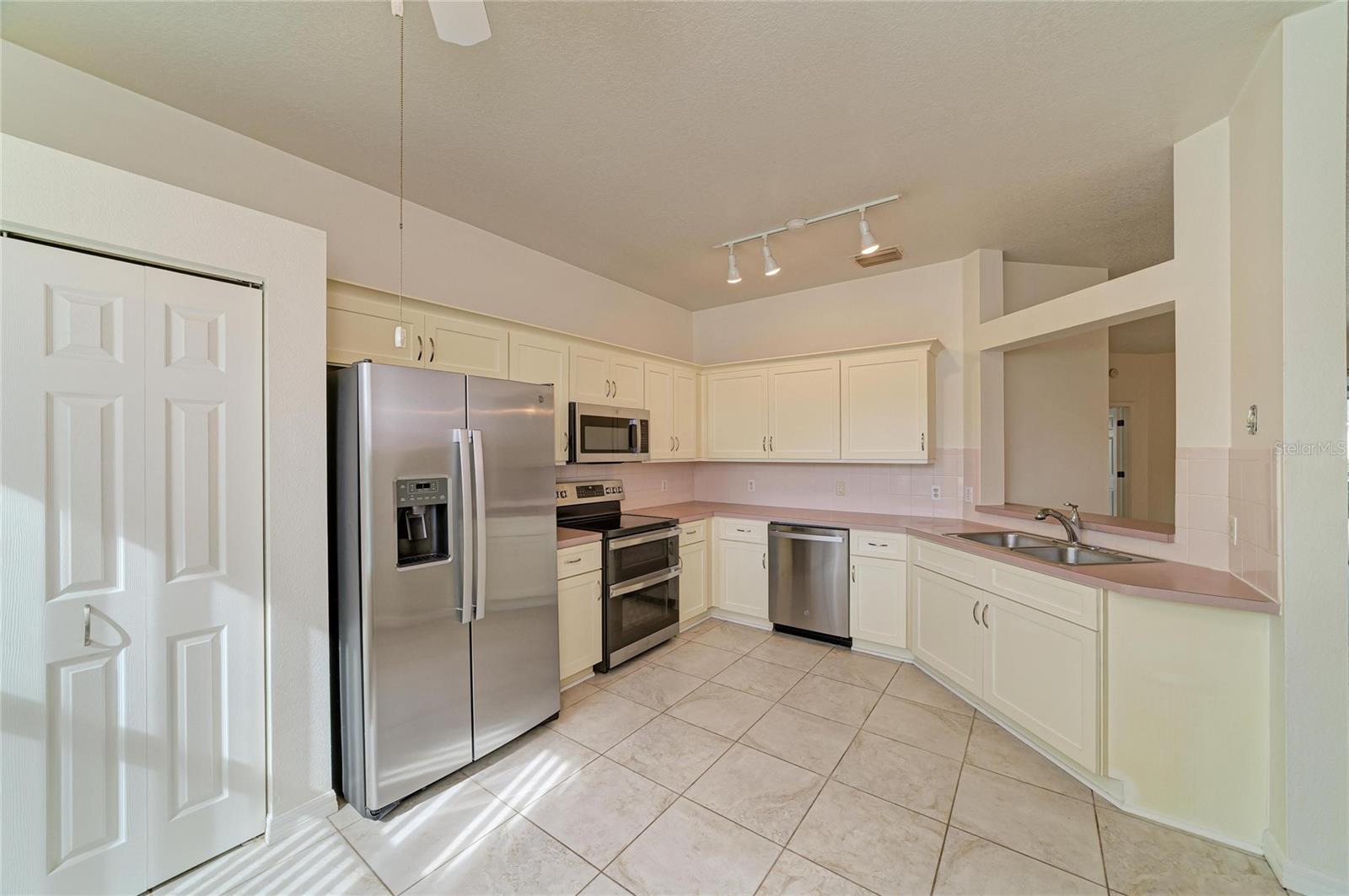 1101 Cane Mill Ln Property Photo 15