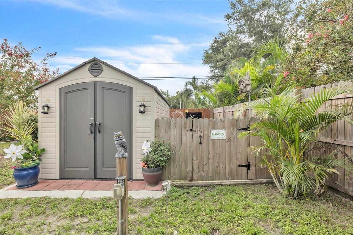 1101 Lemonwood Ave Property Photo 52