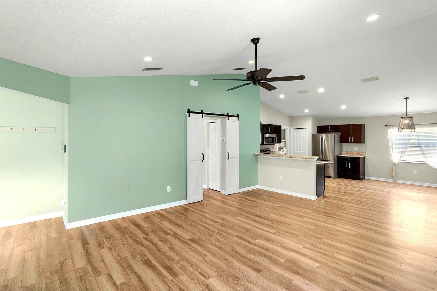 6008 162nd Ave E Property Photo 13