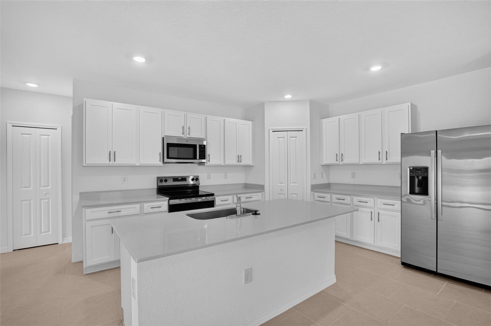 3514 Ambersweet Xing Property Photo 7